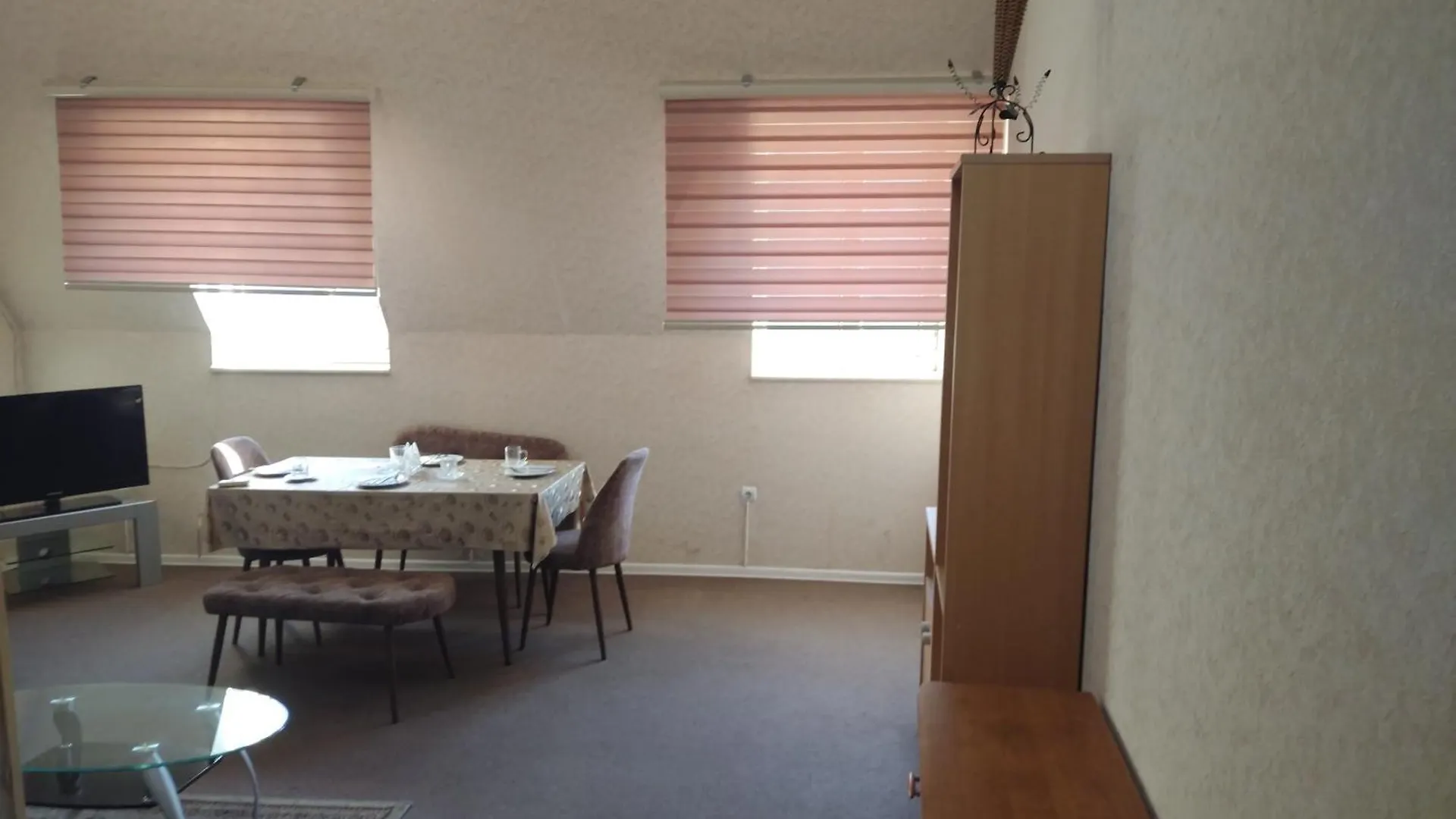 3-Bedroom Apartment On Nizami Street 巴库